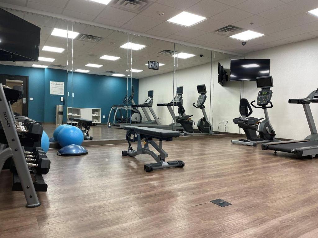 Holiday Inn Express Hotel & Suites Grand Island By Ihg Esterno foto